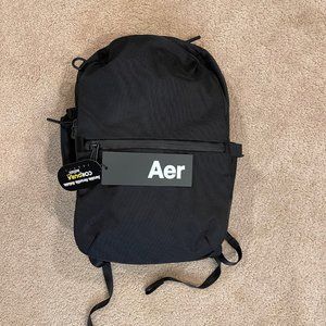 AER Flight Pack 2 - Sleek & Versatile Travel Backpack - Black (Brand new w/tags)